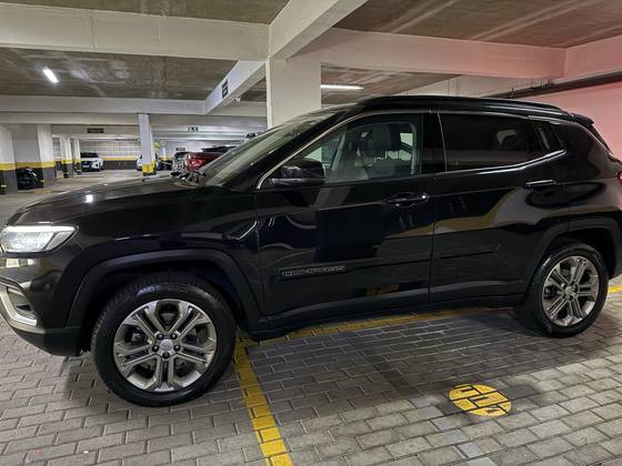JEEP COMPASS 2.0 TD350 TURBO DIESEL LONGITUDE AT9 JEEP COMPASS 2.0 TD350 TURBO DIESEL LONGITUDE AT9